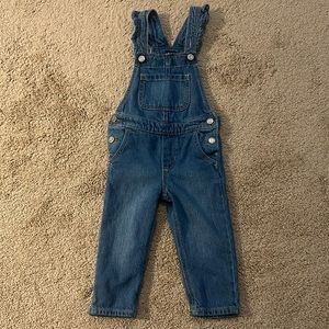 GAP toddler denim overalls 💙
